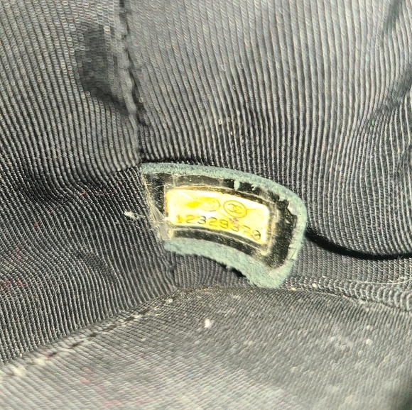 SOLD!! - Chanel Tote Bag in Black - Picture 7 of 12